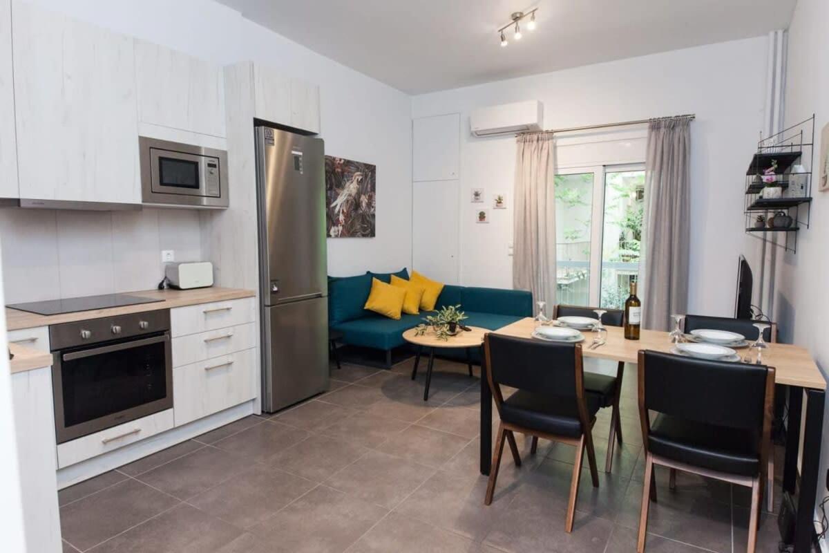 Elegant Urban Escape 1 Bd Apt In Kolonaki Leilighet Athen Eksteriør bilde